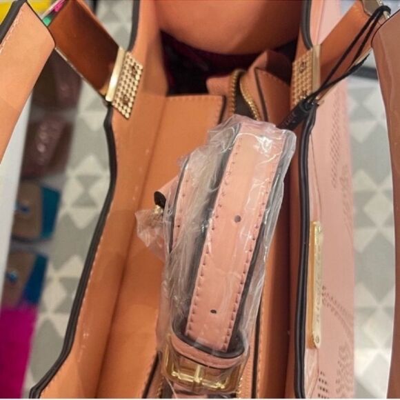 * NWT Nicole lee limited edition Paris - Picture 8 of 16